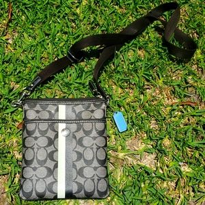 Brown vintage, genuine Coach crossbody